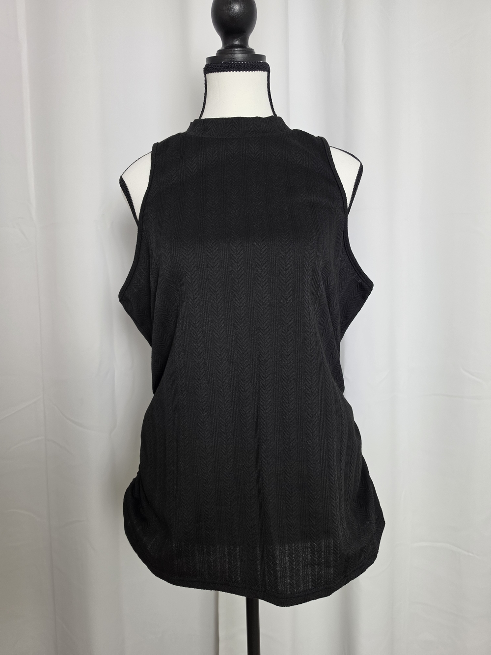 SHEIN Black Sleeveless Ribbed Tank Top